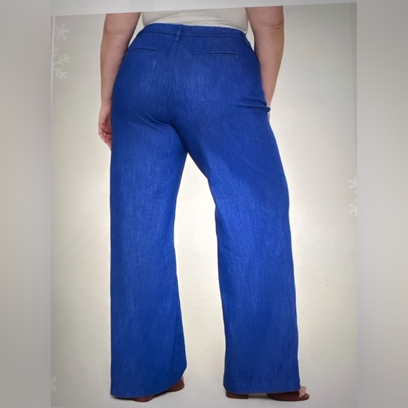 Lane Bryant High-Rise Wide Leg Trouser Jean in Medium Denim ~ Size 22 - Picture 4 of 11